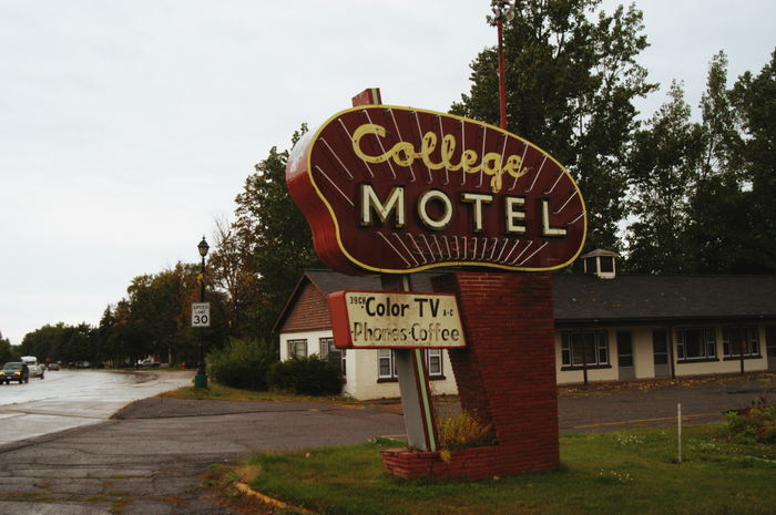 College Motel